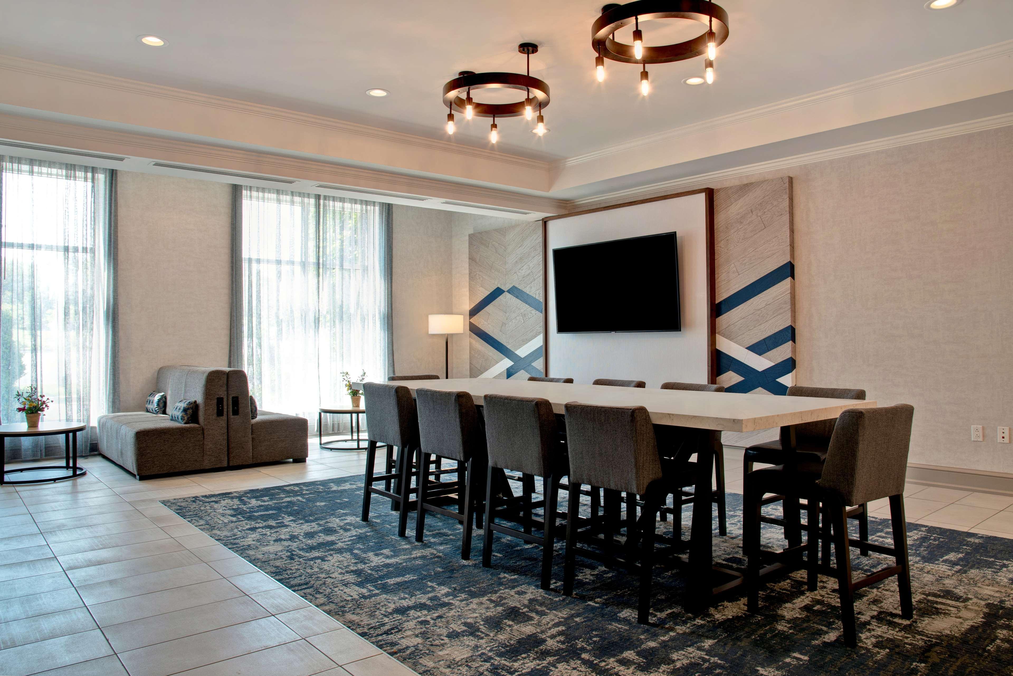 Hilton Garden Inn Kansas City/Kansas Екстер'єр фото