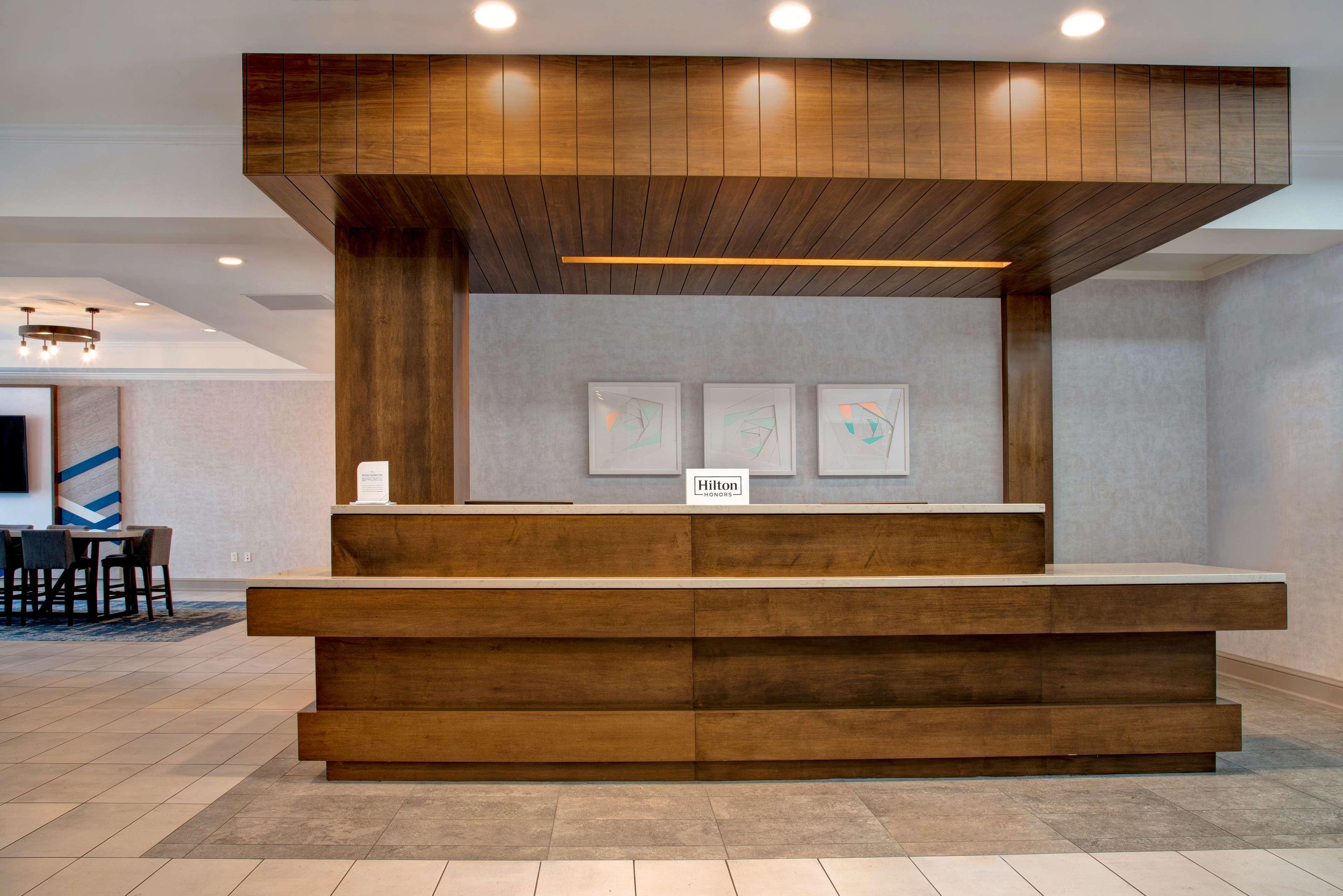 Hilton Garden Inn Kansas City/Kansas Екстер'єр фото