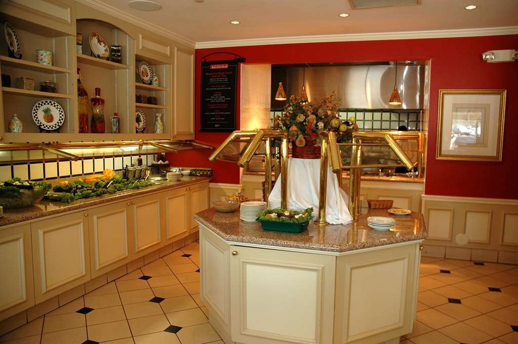 Hilton Garden Inn Kansas City/Kansas Ресторан фото